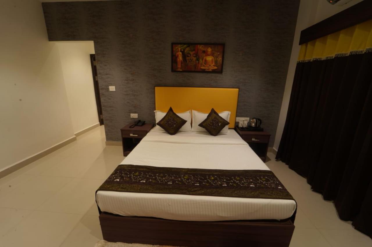 Tranquil Inn Calangute Exterior foto
